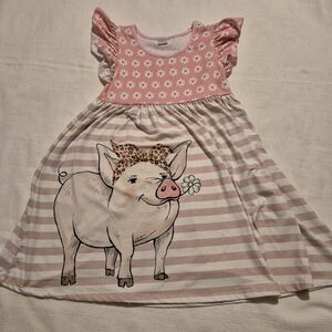 Penelope Plum girls size 6 daisy and pig design dress, flutter sleeves EUC